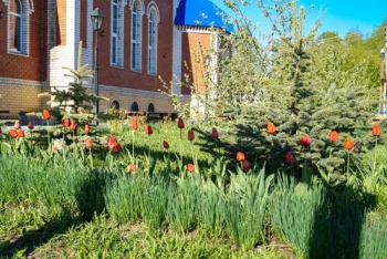 Приход Всехсвятской и Воскресенской церкви г.Белая Холуница