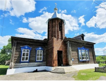 Храм иконы Божией Матери «Всецарица»  село Калмантай