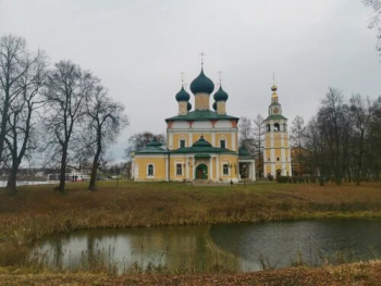 Храм Новомучеников  и исповедников Церкви Русской  г. Углич, Ярославская область (Храм Новомучеников и Исповедников Российских)