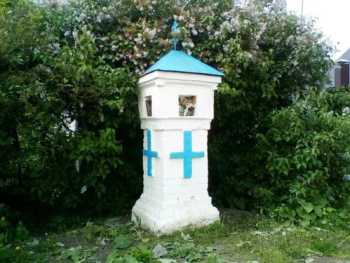 Неизвестная часовня-столб, пос. Малые Клыки