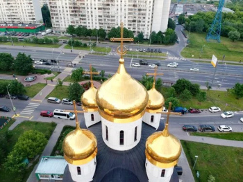 Храм Всемилостивого Спаса  в Митино