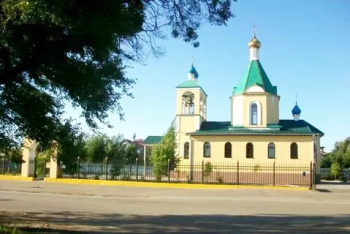 Храм Александра Невского  Приморский край, г. Уссурийск, ул. Афанасьева, 8