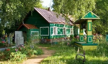 Храм Тихвинской иконы Божией Матери  с. Дерглец