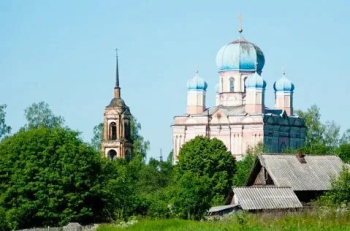Храм Смоленской иконы Божией Матери «Одигитрия» с. Арменки
