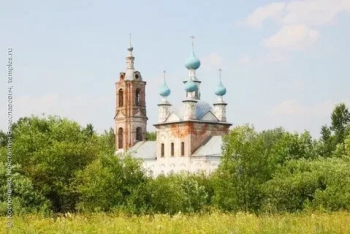 Храм св. кн. Феодора Смоленского и чад его Давида и Константина с. Федоровское