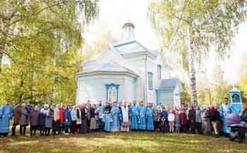 Храм Владимирской иконы Божией Матери с. Валки