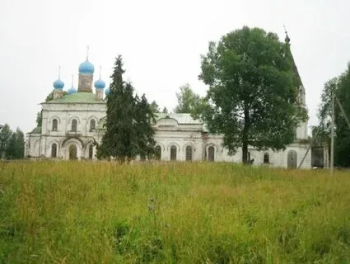 Храм Троицы Живоначальной с. Горелец