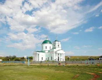 Храм Троицы Живоначальной