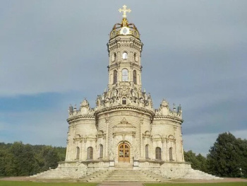Знаменский храм п. Дубровицы