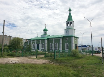 Храм Святой Троицы в городе Красный Кут, Саратовская область